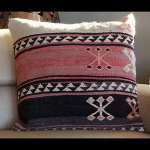 Kilim pillow cover